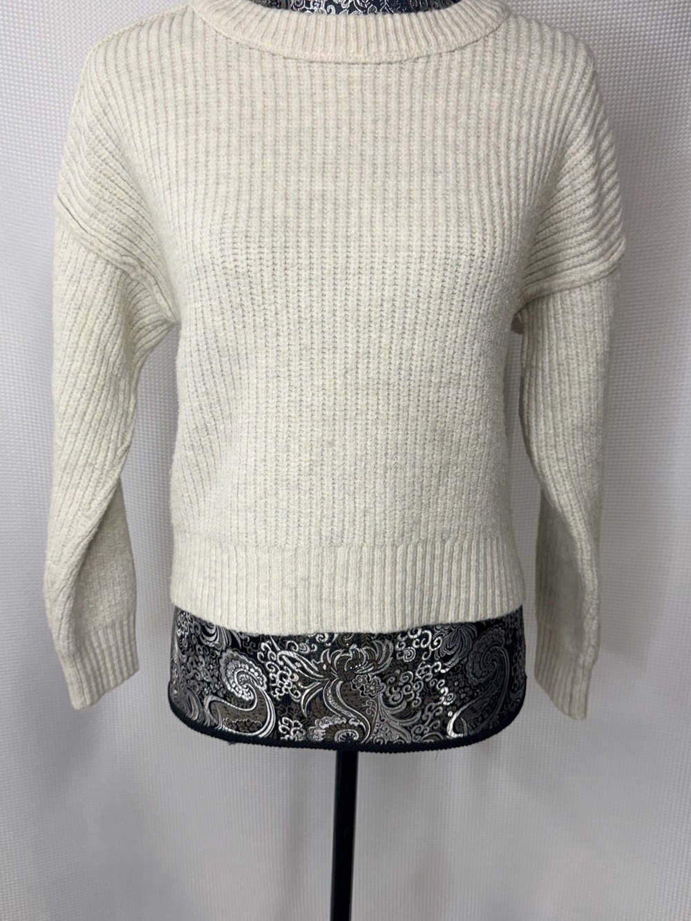 American Eagle Outfitters Cream Ribbed Crewneck Sweater